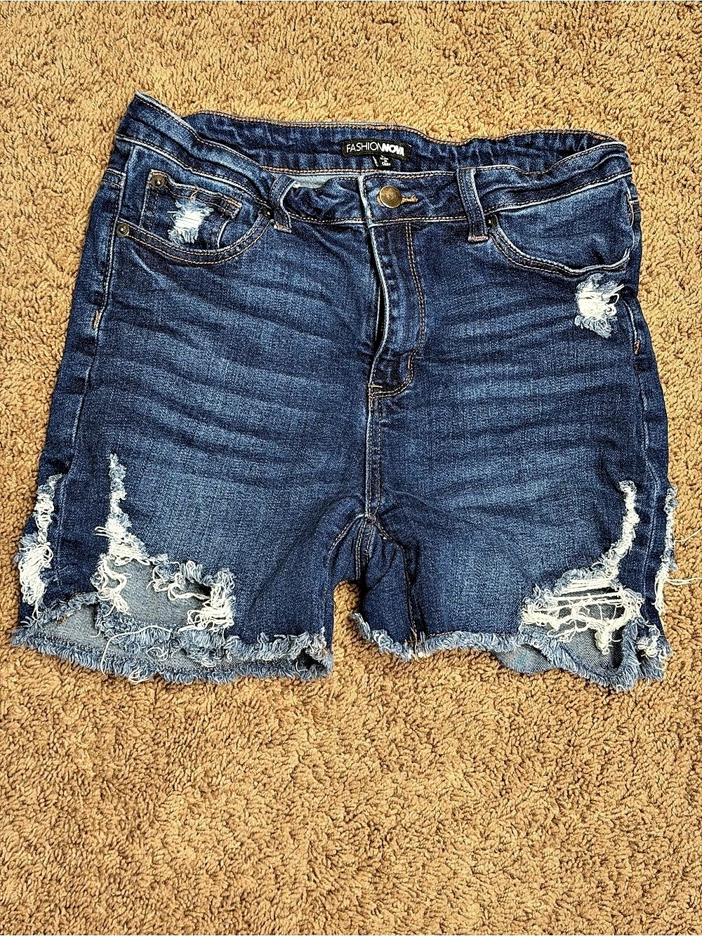 Fashion Nova Women's Distressed Jean Shorts in Blue Size Large
